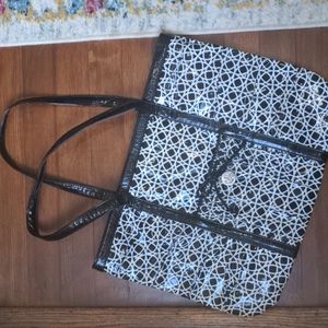Vera Bradley Frill Tote/Handbag